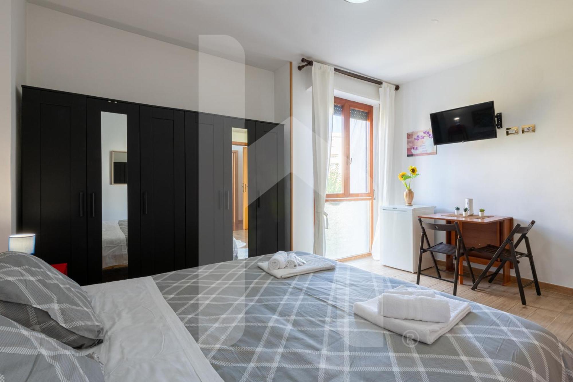 Bed and Breakfast Homiday - Il Giardino --1 Min Ospedale Cisanello--Aeroporto Free Parking-- Pisa Exteriér fotografie
